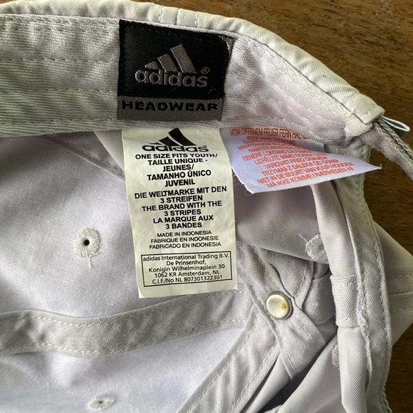 Adidas junior hat - Picture 3 of 6